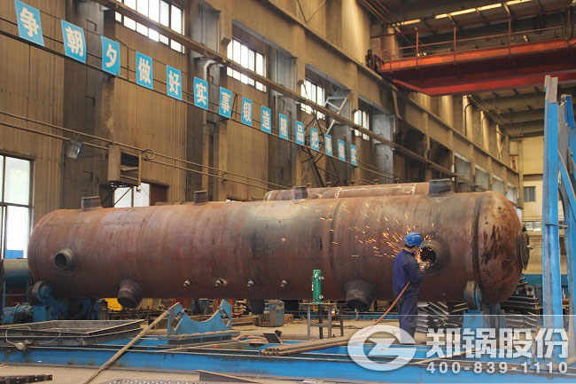 以勞動(dòng)托起鄭鍋夢(mèng)  鄭鍋股份祝全國(guó)勞動(dòng)人民五一節(jié)快樂(lè)