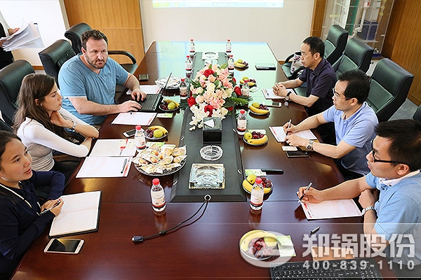 美國(guó)客戶(hù)考察鄭鍋股份